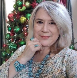 Meet your Posher, Alma